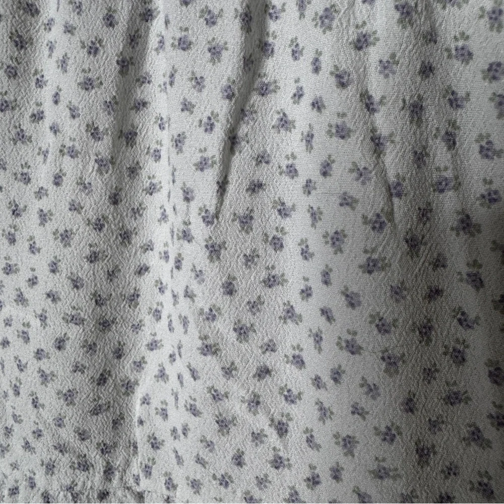 Brandy Melville Izzy Skirt White Maxi Floral Print Elastic Waist Boho - Picture 3 of 8